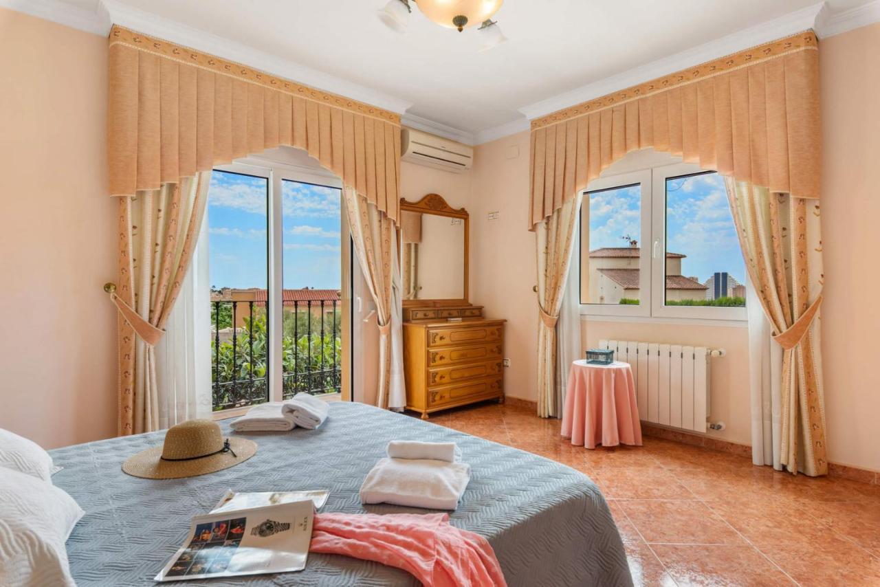 Villa Serena - Plusholidays 칼페 외부 사진